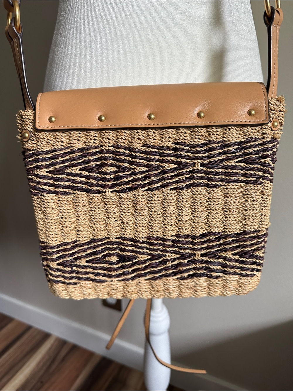 Tory Burch Tan and Brown Woven Logo Crossbody Bag - Picture 4 of 5